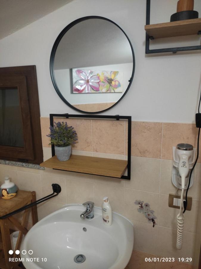 Room & Relax Eleinad Càbras Zewnętrze zdjęcie